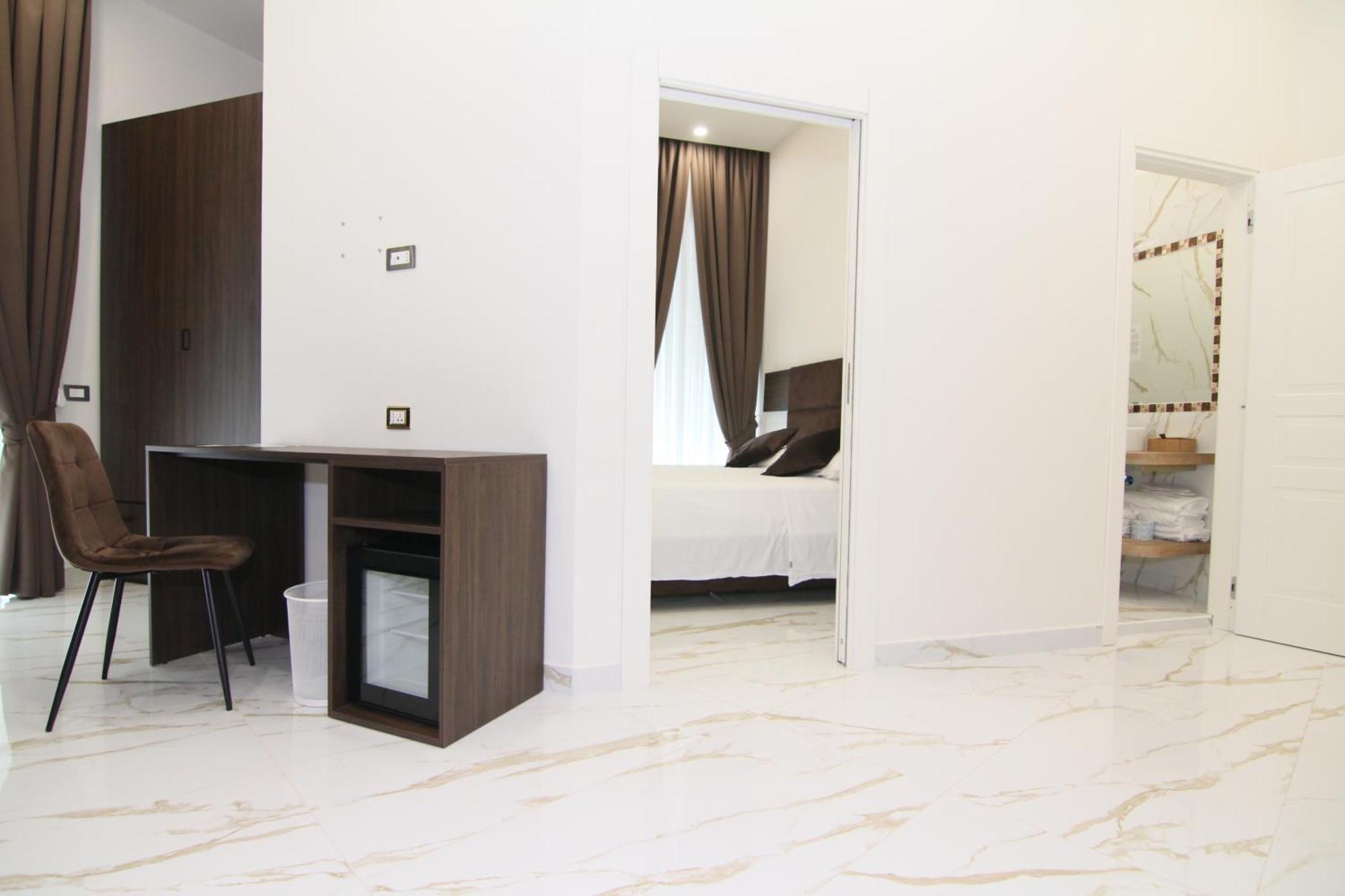 Auroom Hotel