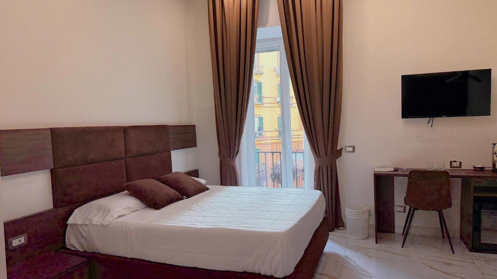 Auroom Napoli
